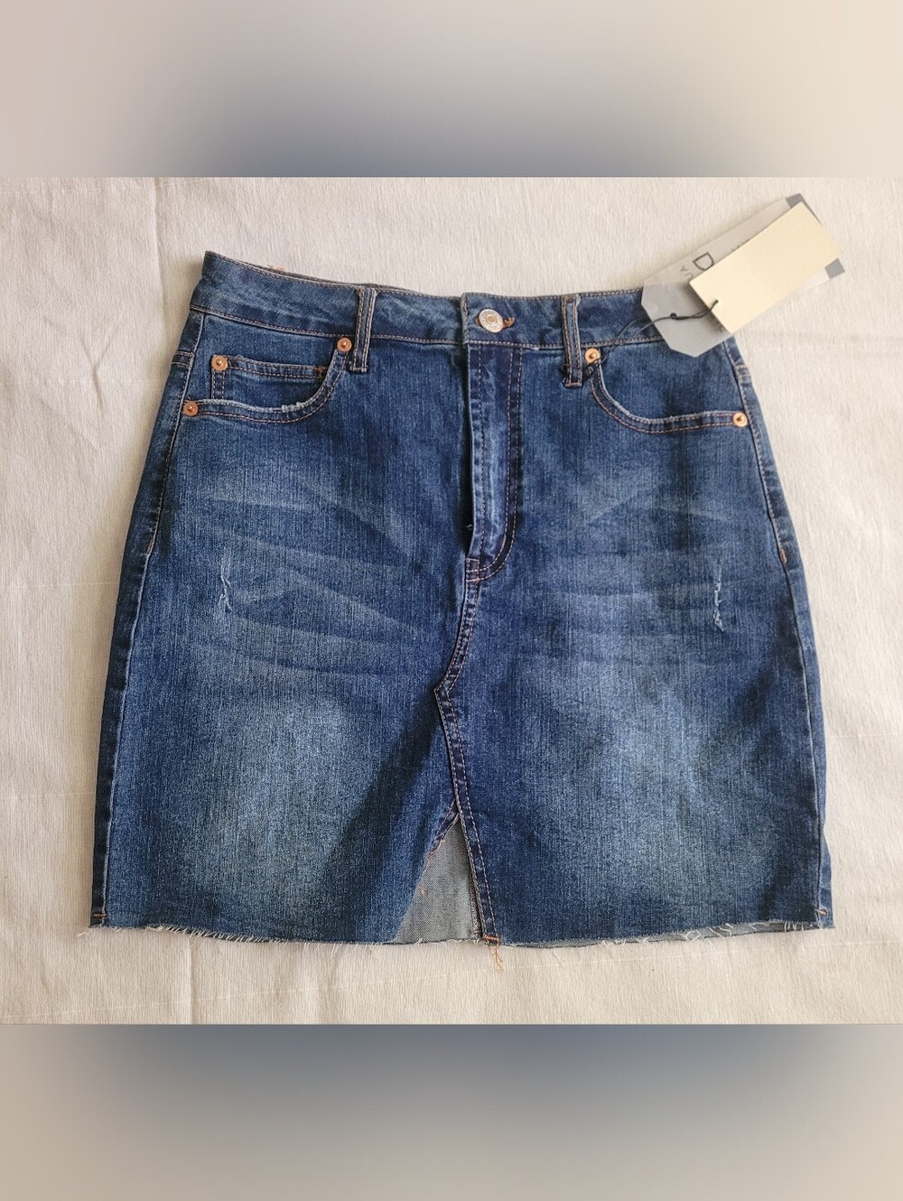 Love Tree Sz Medium Denim Skirt